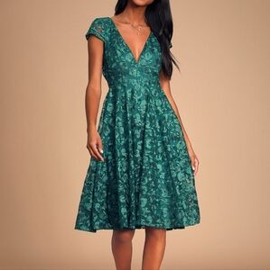 Lulus Backless Embroidered Floral Dress Size Small